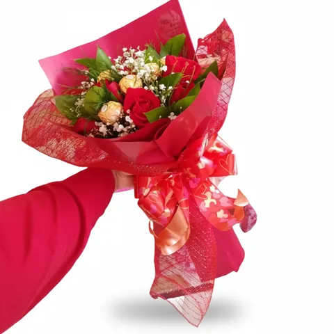 Buque de Rosas com Chocolate, buquês de flores com entrega em Aracaju