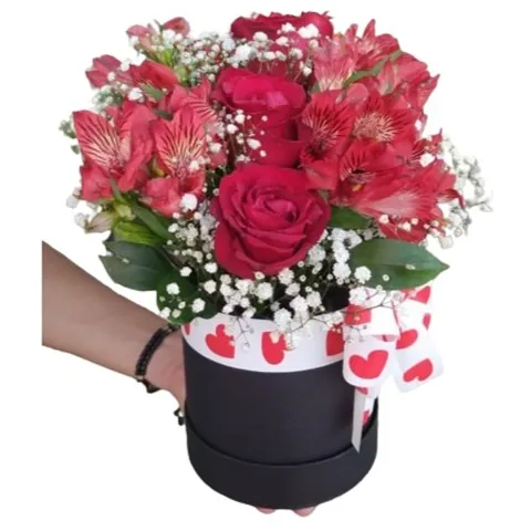 Box de Rosas e Astromelia Nº 1, buquês de flores com entrega em Aracaju